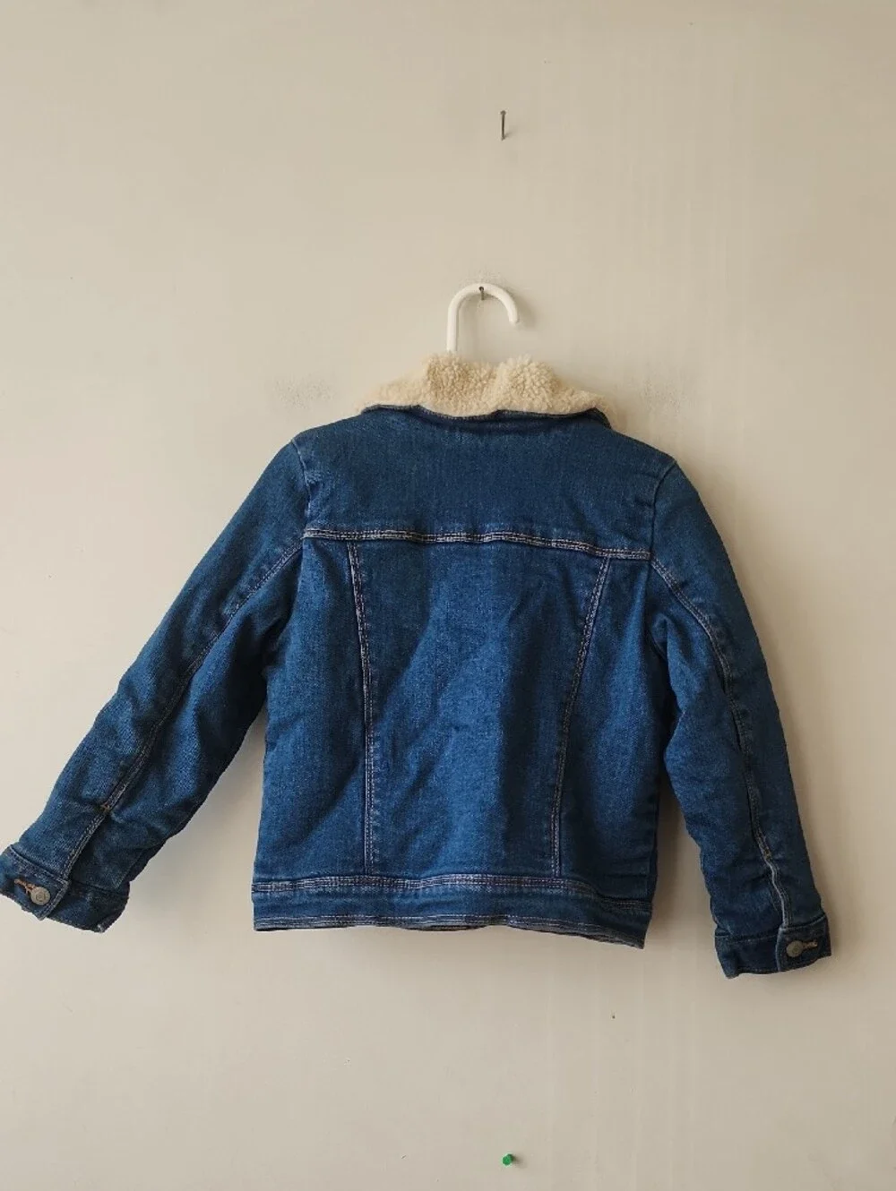 Old Navy Kids' Blue Denim Jacket with Sherpa Collar. New Without Tag